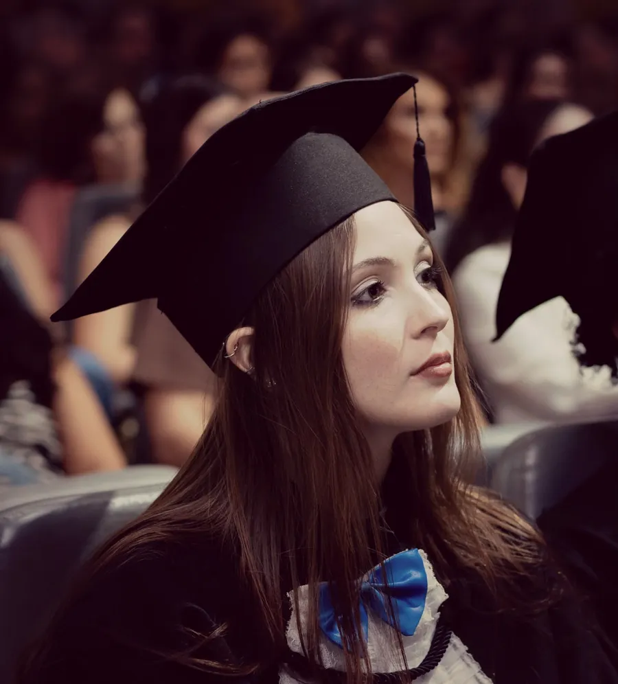 Victória Salviato, fundadora da Áurea Studio Digital